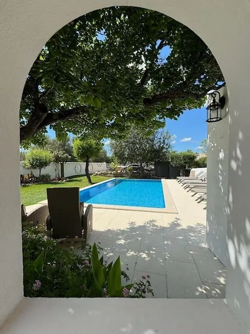 Casa Nova Vida Villa Paderne  Holiday home